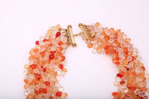 A close up of the clasp on a necklace